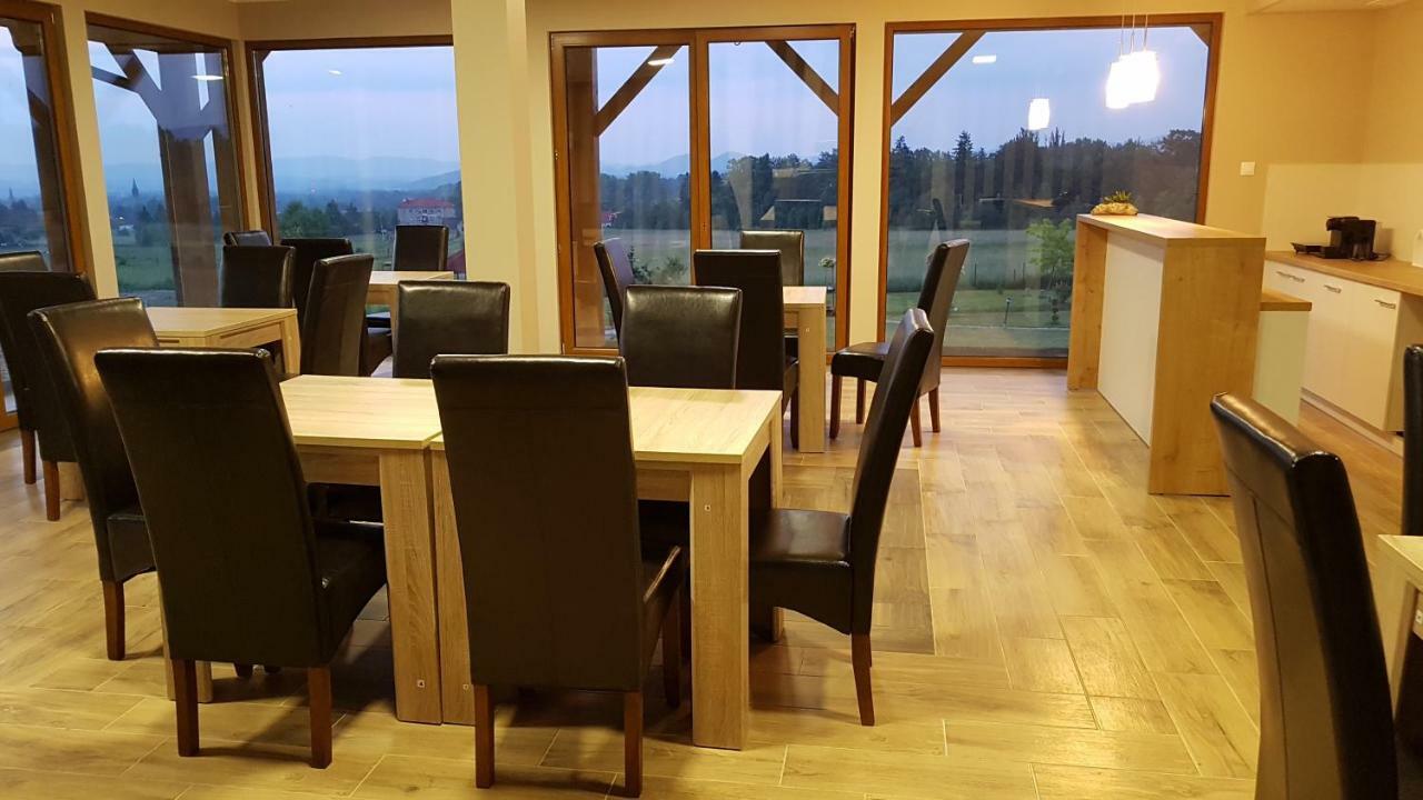 B&B Dom Z Bali Miłków Buitenkant foto